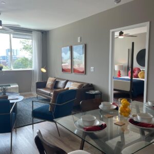1,405 - 1,800 Square Foot