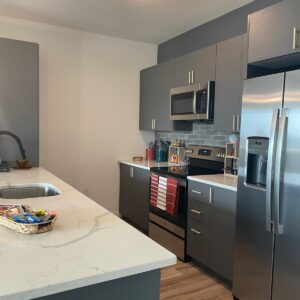 860 - 960 Square Foot